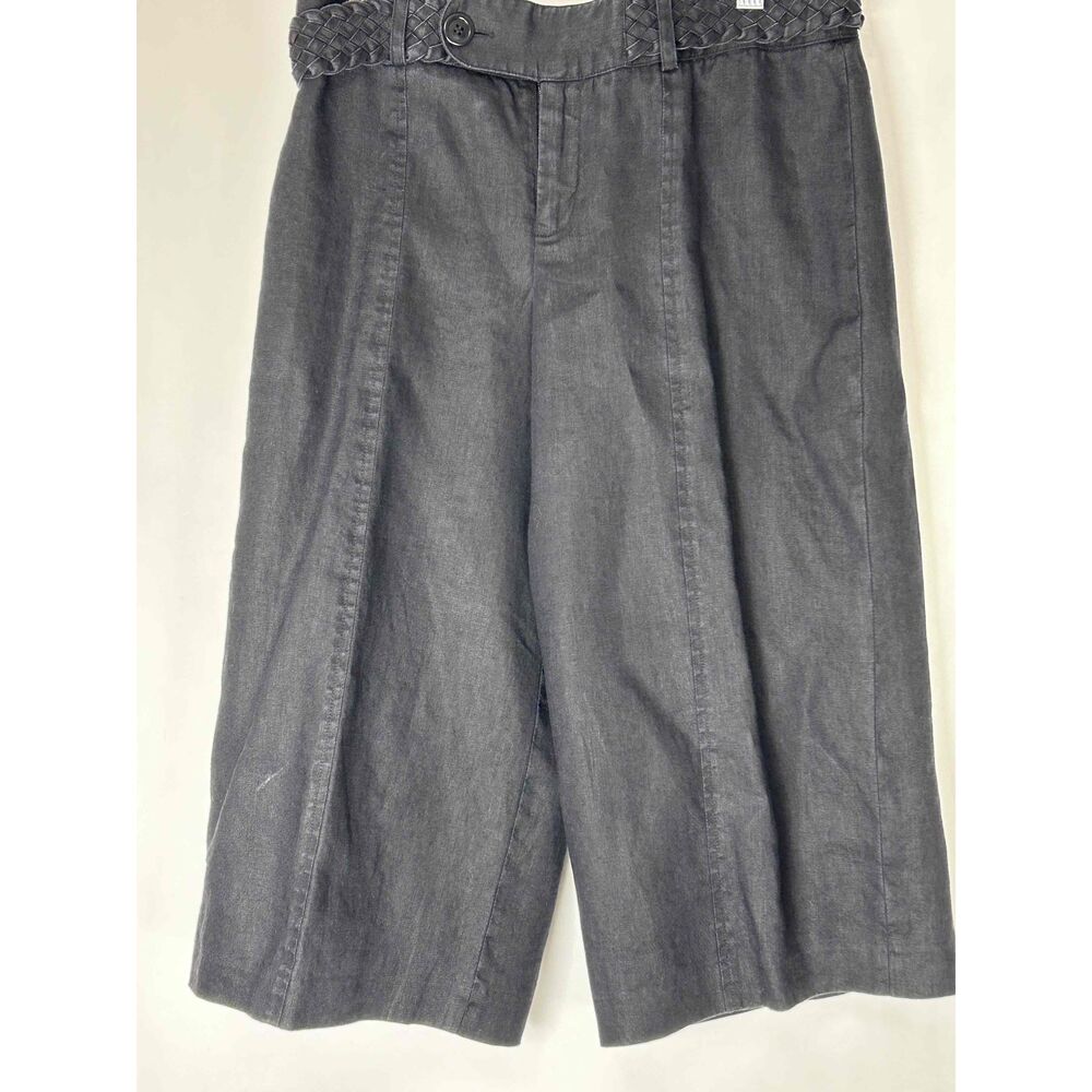 Nine West Linen  Black High Waisted Pleated‎ Shorts With Button Closure